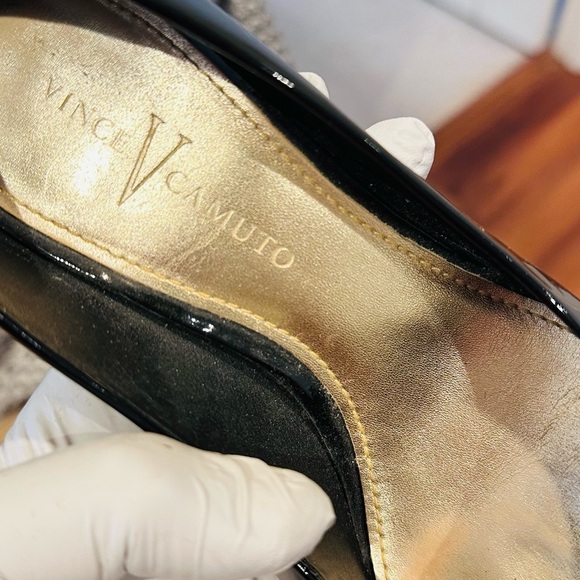 Vince Camito Elegant Black Patent Leather Heels. - Picture 5 of 13